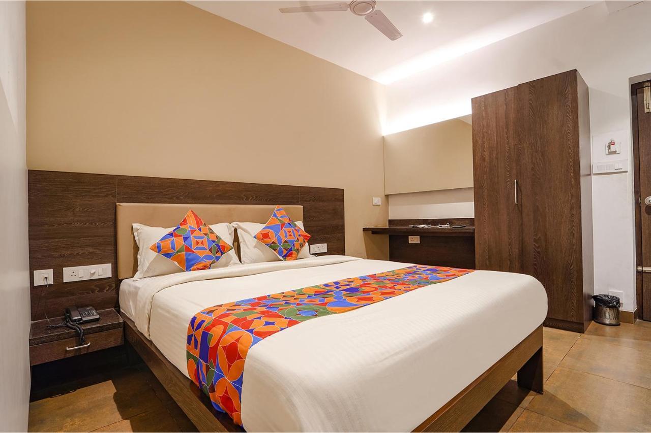 Fabhotel Karpagam - 900M From Nehru Stadium 哥印拜陀 外观 照片
